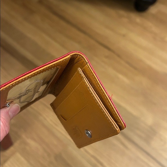 Tusk credit card holder/small wallet - Picture 7 of 12